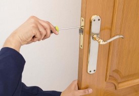 Sửa khóa tại nhà 24h chuyên Sửa Ổ Khóa, Mở Ổ Khóa nhà, Sửa Mở Khóa ôtô, Sửa Khóa Két Sắt, Làm khóa smartkey xe máy, Kích bình ôtô