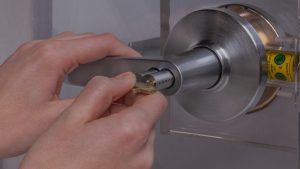 Sửa khóa tại nhà 24h chuyên Sửa Ổ Khóa, Mở Ổ Khóa nhà, Sửa Mở Khóa ôtô, Sửa Khóa Két Sắt, Làm khóa smartkey xe máy, Kích bình ôtô